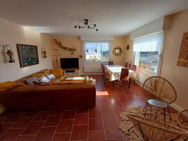 Plougasnou (29630) Plougasnou port du Diben, maison 5 chambres avec possibilité appartement indépendant.