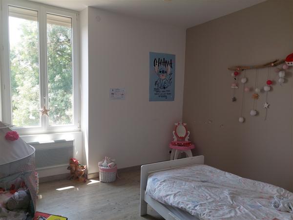 Maison 5 pièce(s) 3 chambre(s) 137 m²