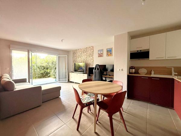 Appartement 3 pièces 58m² Rez-de-Jardin Carros Les Plans