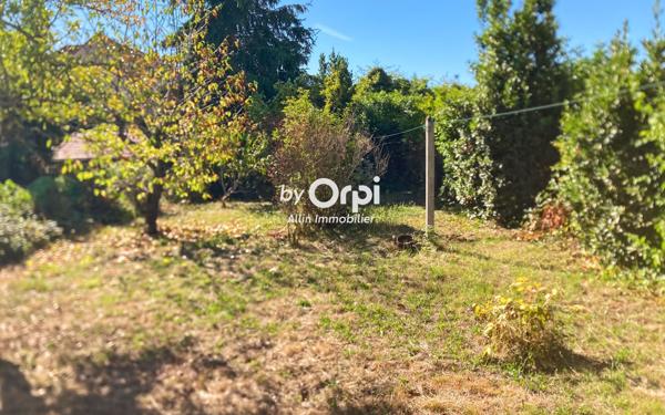 Maison à vendre    3 pièces • 100 m2 Montluçon