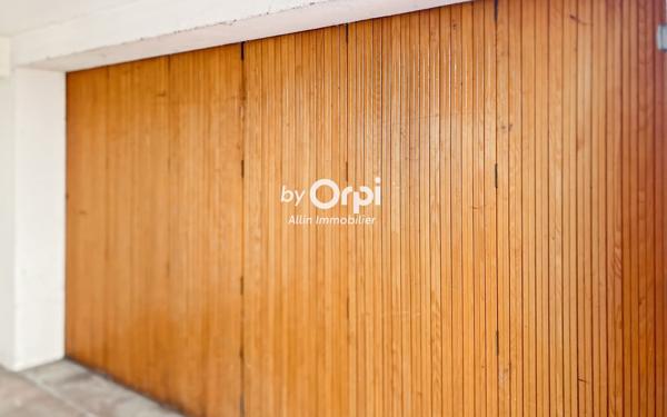 Maison à vendre    3 pièces • 100 m2 Montluçon