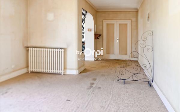 Maison à vendre    3 pièces • 100 m2 Montluçon