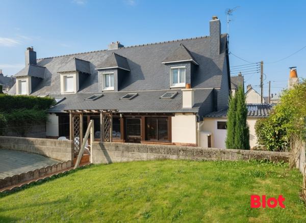 Maison 6 pièce(s)