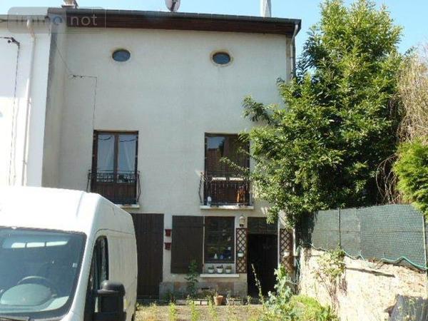 Maison de ville à vendre à Rambervillers dans les Vosges (88700), ref : 2237