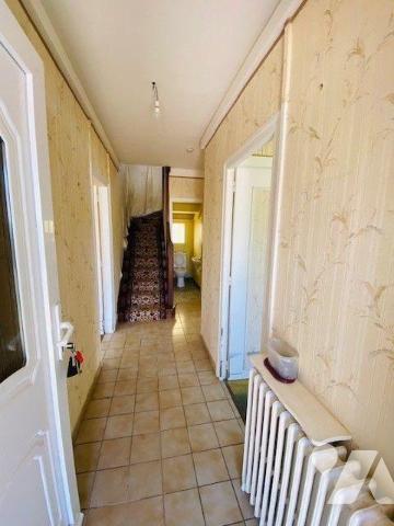 A Vendre à Perros-Guirec (22700) en Côtes-d'Armor (22), Vue sur Mer, Pavillon à rénover de type...