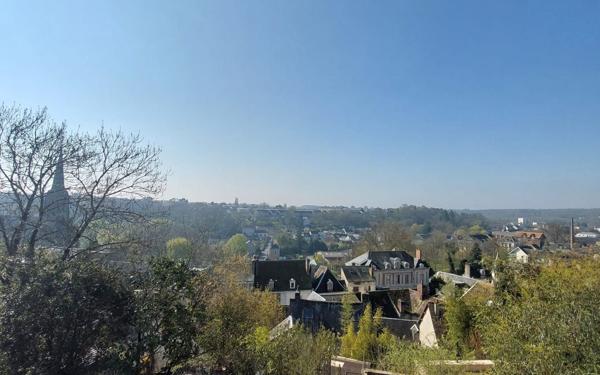 Maison à vendre    5 pièces • 160 m2 Château-Renault