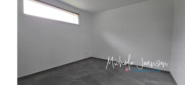 Local/bureau à louer AIGUEBELLE (73)