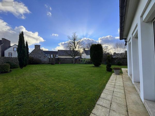 Maison à vendre à Lesneven dans le Finistère (29260), ref : 29132-516