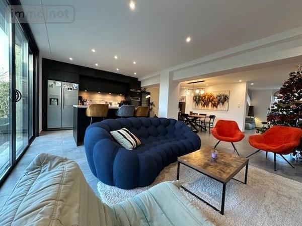 Maison à vendre à Sainte-Gemmes-sur-Loire dans le Maine-et-Loire (49130), ref : 49009-1359