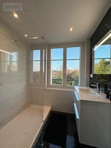 Maison à vendre à Sainte-Gemmes-sur-Loire dans le Maine-et-Loire (49130), ref : 49009-1359