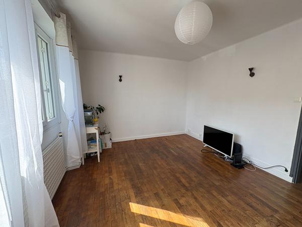 Appartement - BEAUVALLON -  2 Chambres - 1 garage
