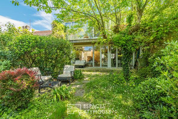 Superbe villa en pierre rénovée par Architecte à Caudéran avec jardin