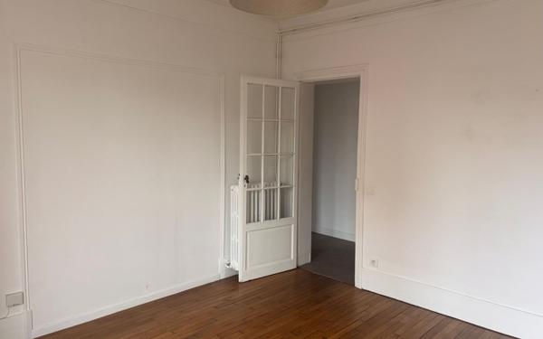 Appartement à vendre    3 pièces • 70,23 m2 Rosny-sous-Bois