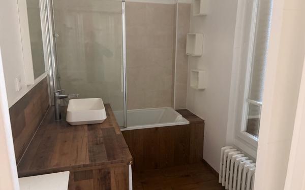 Appartement à vendre    3 pièces • 70,23 m2 Rosny-sous-Bois