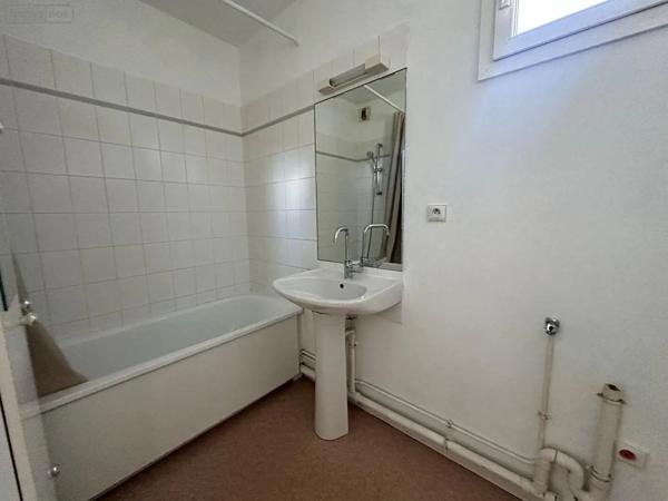 Achat - Appartement Saint-Jacques-de-la-Lande 35136 2 pièces 44 m 2