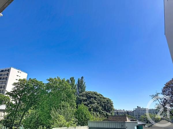 Appartement F5 à vendre  5 pièces - 115,16 m2 PARIS - 75020