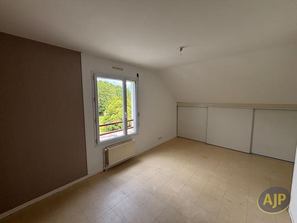 Location appartement Trelaze : 800 € - AJP Immobilier Angers