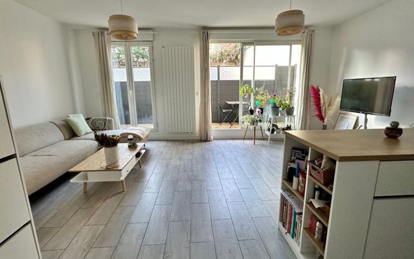 Appartement à louer    3 pièces •  Villemomble