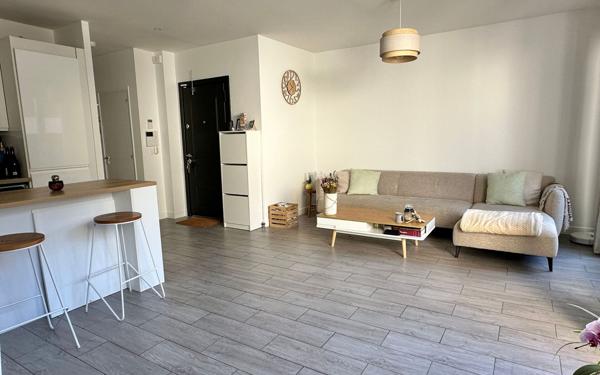 Appartement à louer    3 pièces •  Villemomble