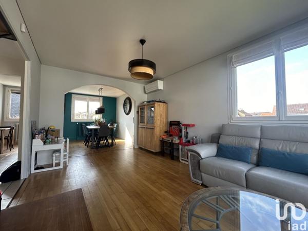 Maison 5 pièces de 100 m² à Sainte-Geneviève-des-Bois (91700)