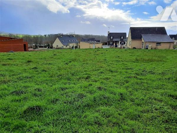 Terrain à bâtir bourg 1165 m²