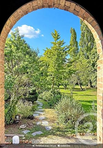Maison à vendre  5 pièces - 125 m 2   NUILLE SUR VICOIN  - 53