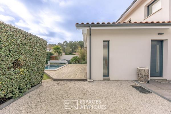 Villa contemporaine avec studio indépendant et piscine