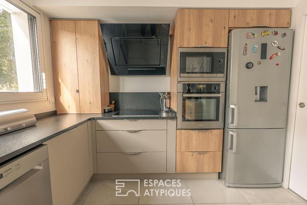 Villa contemporaine avec studio indépendant et piscine