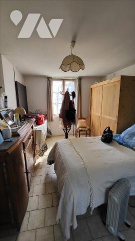 Maison en brique et colombage à rénover