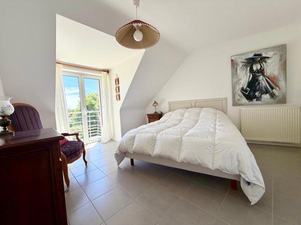 Maison avec vie de plain-pied et plage de Kerfany à pied.