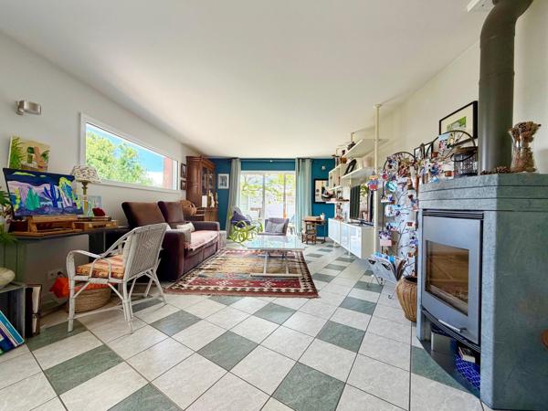 Maison avec vie de plain-pied et plage de Kerfany à pied.