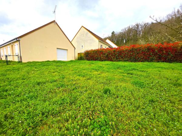 Maison 3 chambres avec terrain !