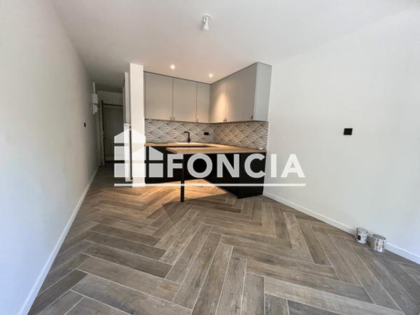 Location Studio 20.73 m² - 4 RUE DU PROFESSEUR VILLEMIN Gradignan 33170