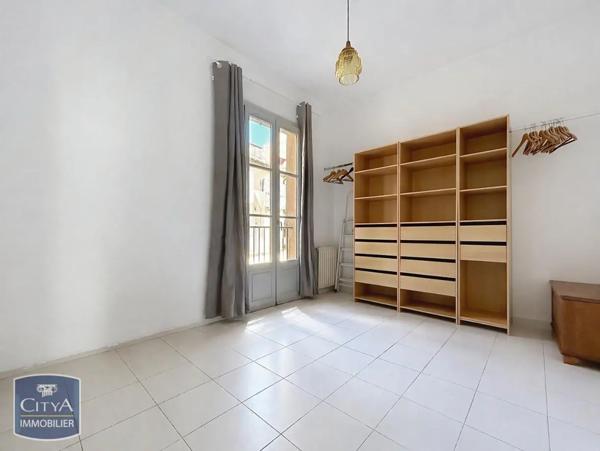 Appartement à louer 3 pièces 51m² Nîmes (30000)