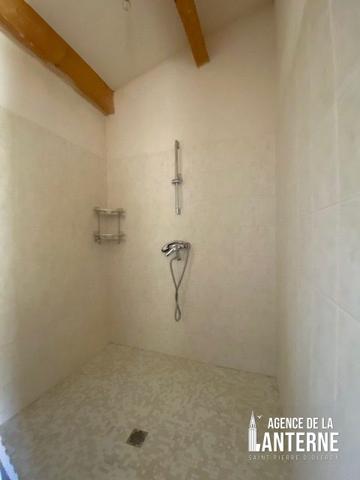 SAINT-PIERRE (CENTRE) - MAISON DE 180 m² - TERRAIN 1000 m²