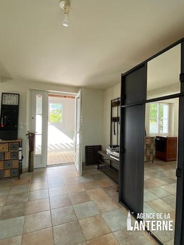 SAINT-PIERRE (CENTRE) - MAISON DE 180 m² - TERRAIN 1000 m²