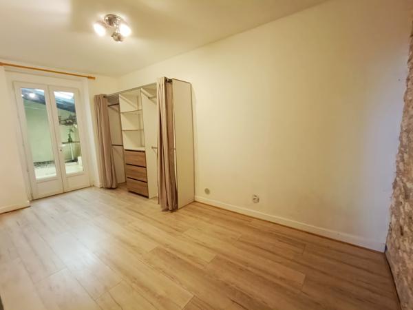 À vendre - Appartement, 2 pièces situé à Meursac (17120)