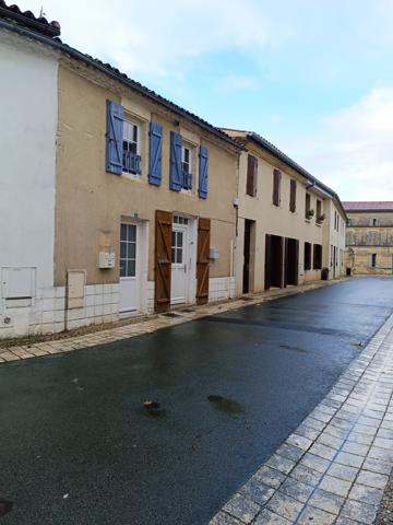 À vendre - Appartement, 2 pièces situé à Meursac (17120)