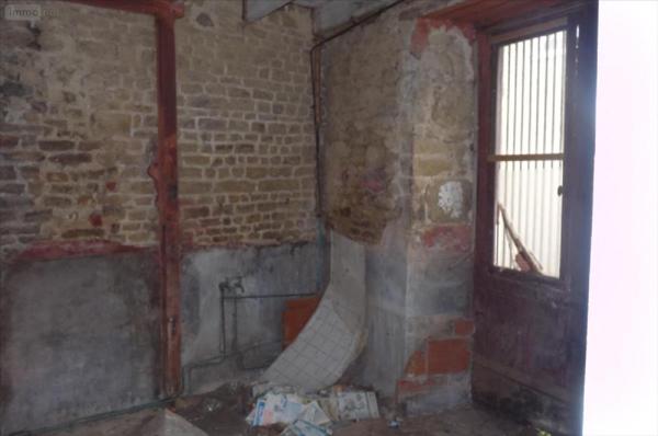 Maison à vendre à Gorron en Mayenne (53120), ref : 53075DLS23052