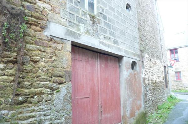 Maison à vendre à Gorron en Mayenne (53120), ref : 53075DLS23052