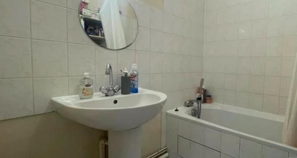 Appartement  centre  d'Orleans, 2 pièces 34 m2, place parking