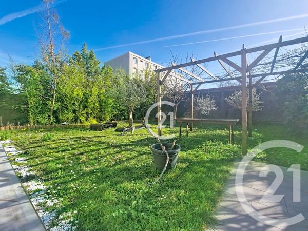 Maison à vendre  7 pièces - 280 m2 ST MAUR DES FOSSES - 94