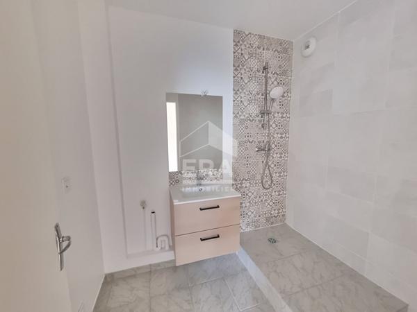Appartement Neuilly Sur Marne 3 pièce(s) 63.78 m2
