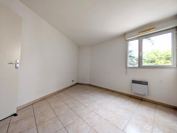 Chateau gombert (13013) Appartement 3 pièces avec terrasse et vue dégagée