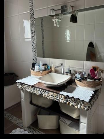 Perpignan (66000) Vente Perpignan. Deux maisons en une séparée : idéal pour une famille qui souhaite garder ses enfants ou se