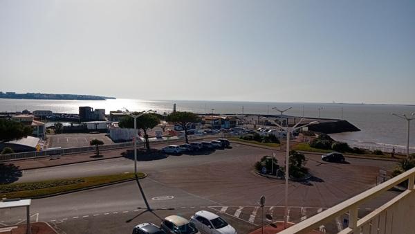 Royan Situation exeptionnelle double vue mer pour cet appartement 2 chambres