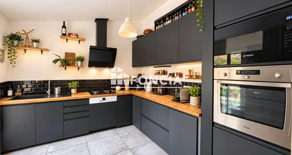 À vendre Maison 5 pièces 114 m² - Morières-lès-avignon 84310