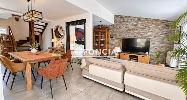 À vendre Maison 5 pièces 114 m² - Morières-lès-avignon 84310