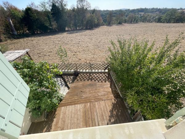 Maison de campagne rénovée avec vue campagne 153000€
