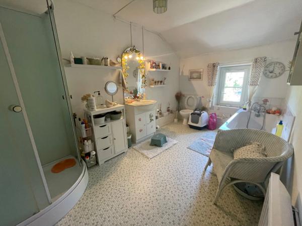 Maison de campagne rénovée avec vue campagne 153000€